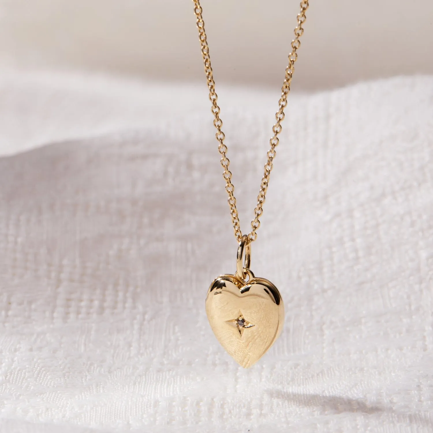 14k Gold Heart Mini Locket Necklace