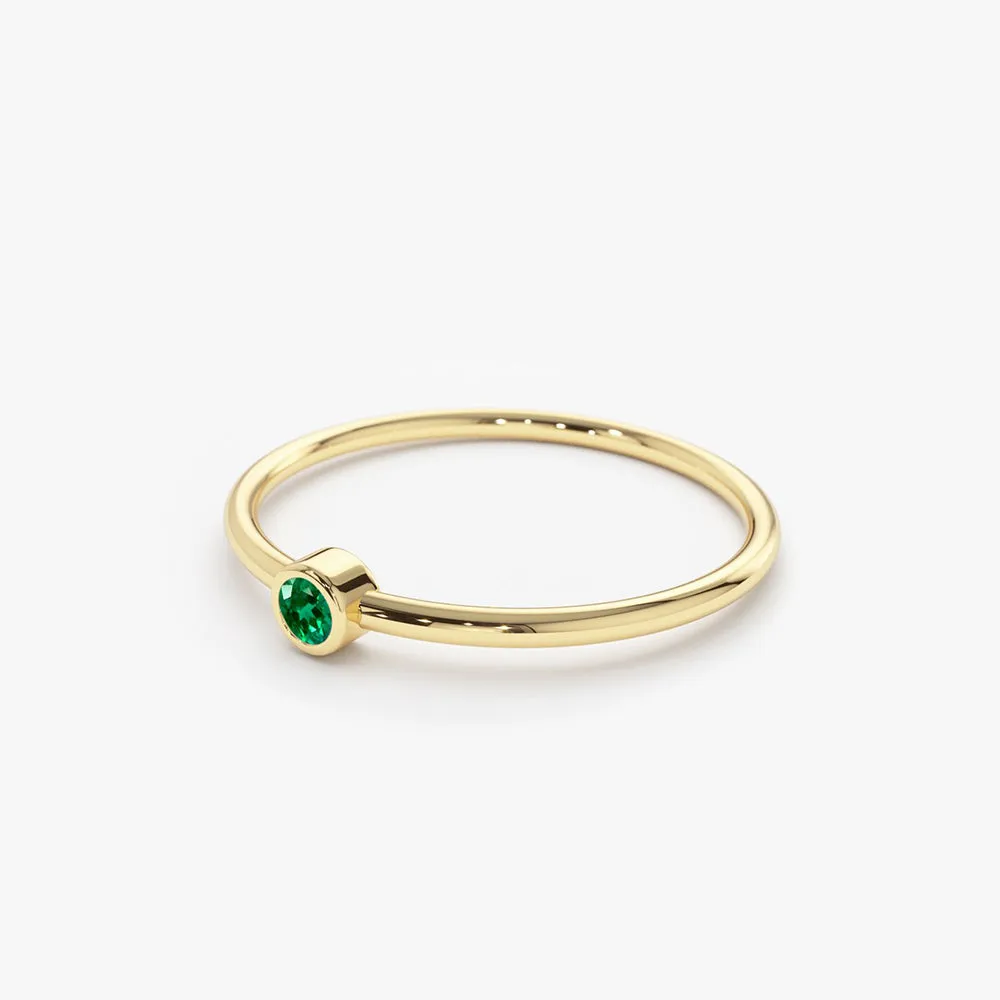 14k Gold Solitaire Emerald Gemstone Ring