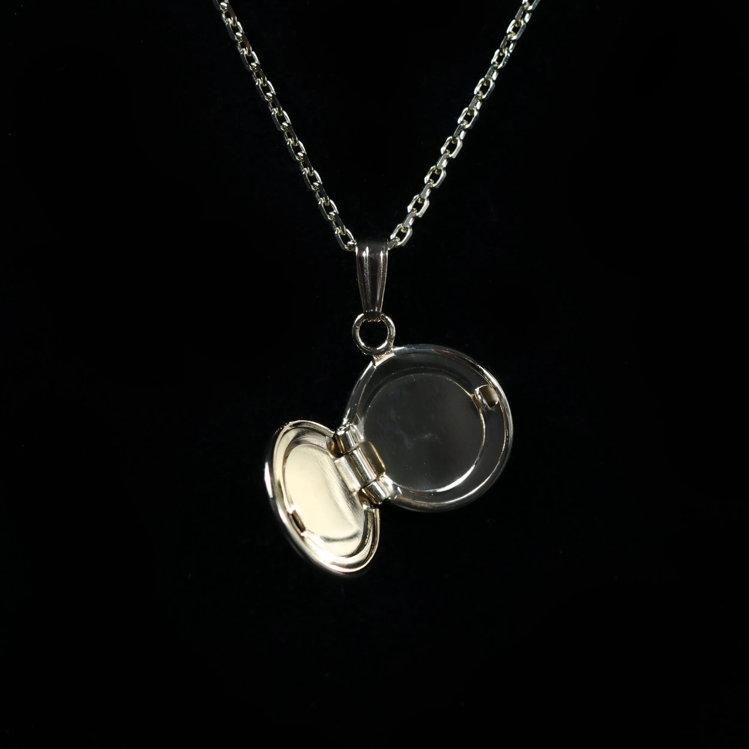 14k Yellow Gold Mini Round Locket Pendant