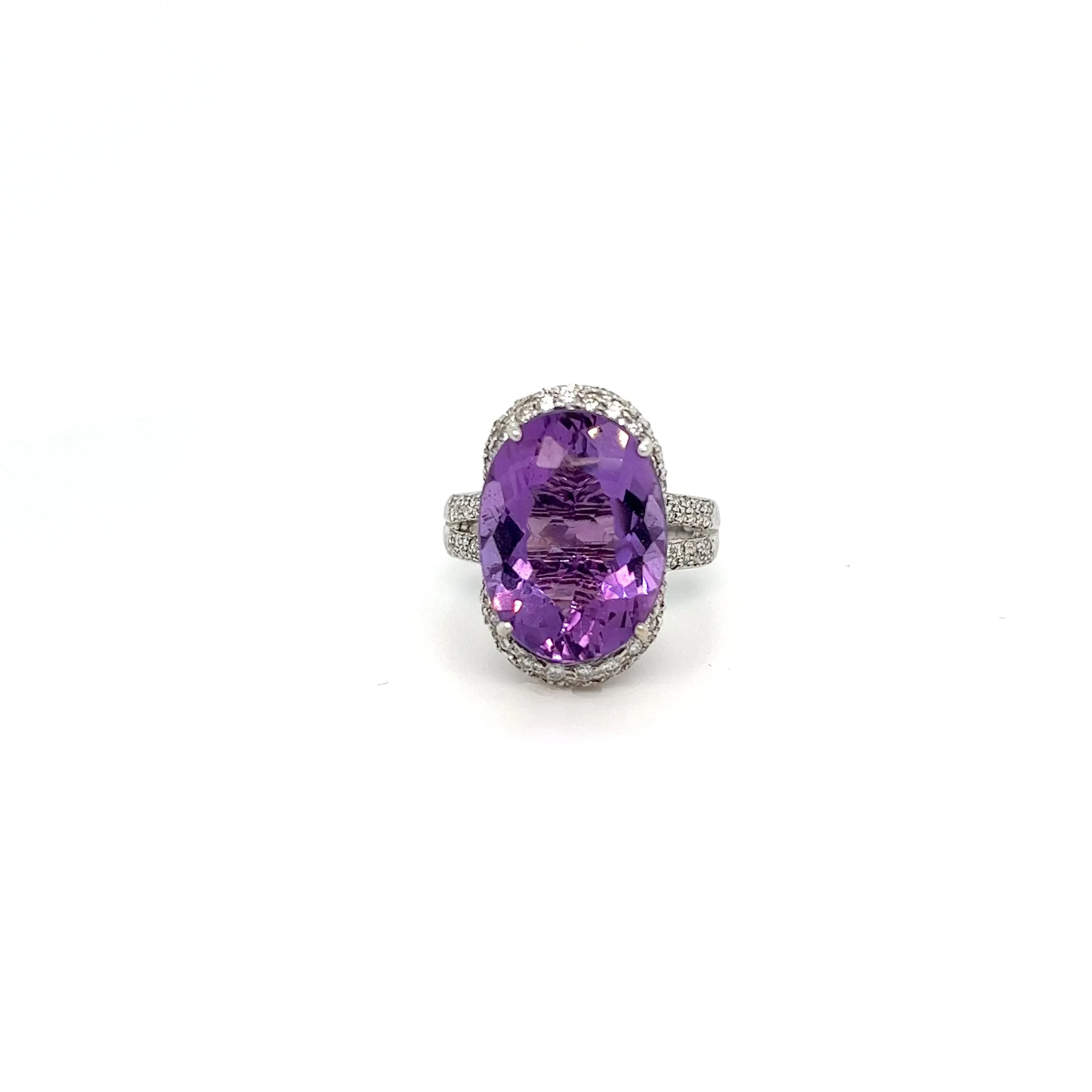 18kt White Gold Center Amethyst Cocktail Ring