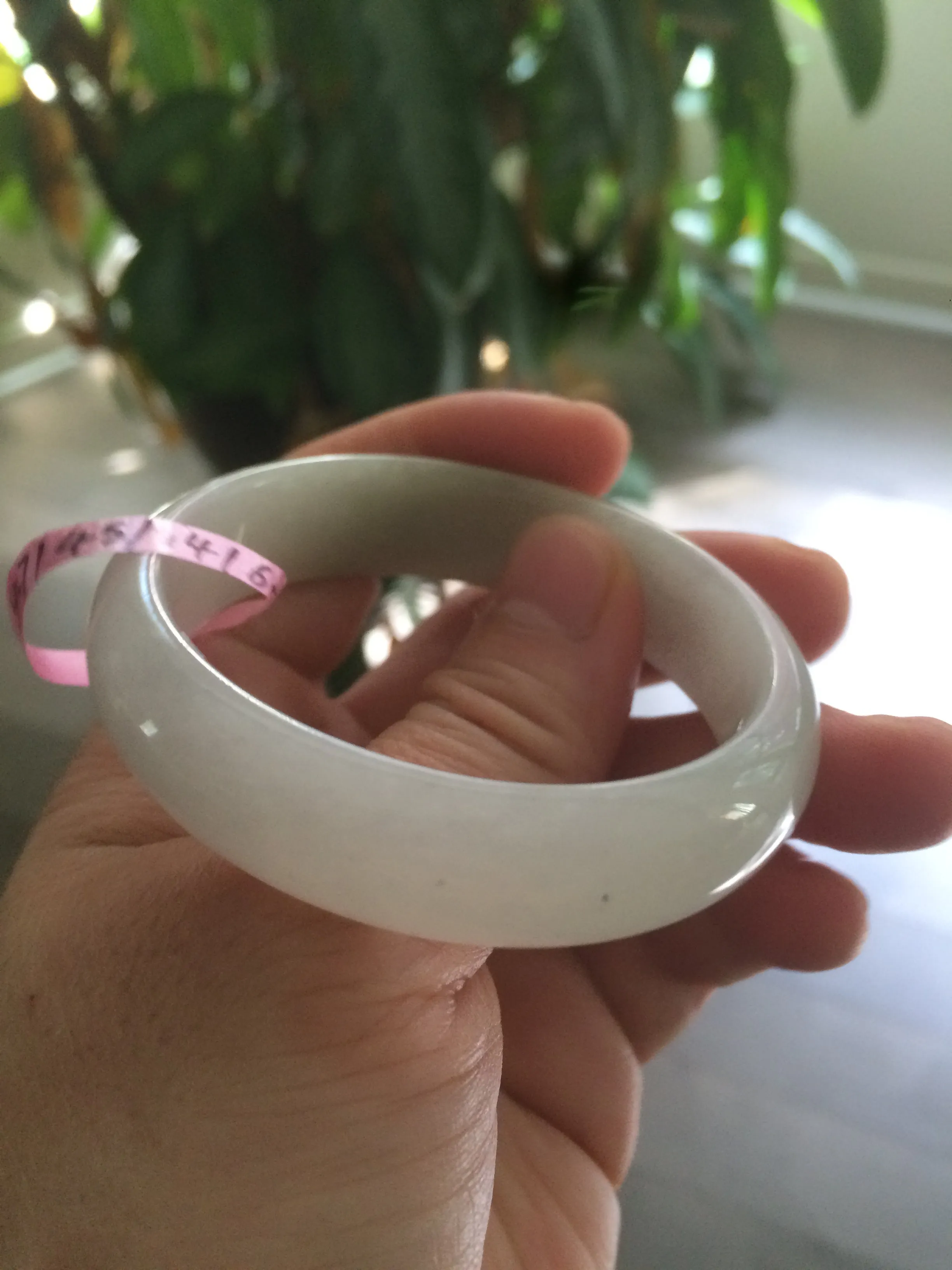 47.5mm Certified Type A 100% Natural icy light green/white oval Jadeite Jade bangle Q61-6673