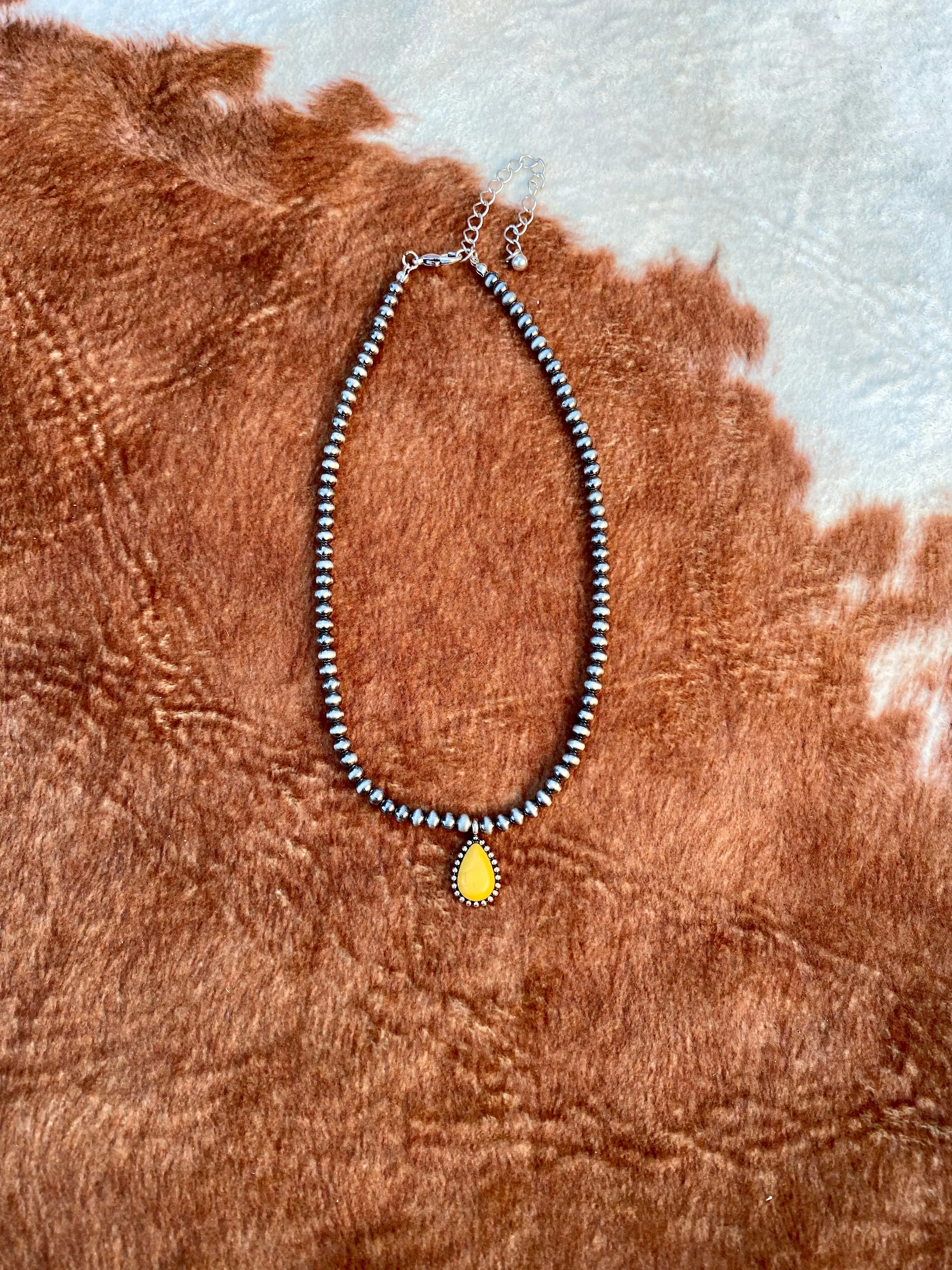 4mm Navajo Style Stone Choker Necklace