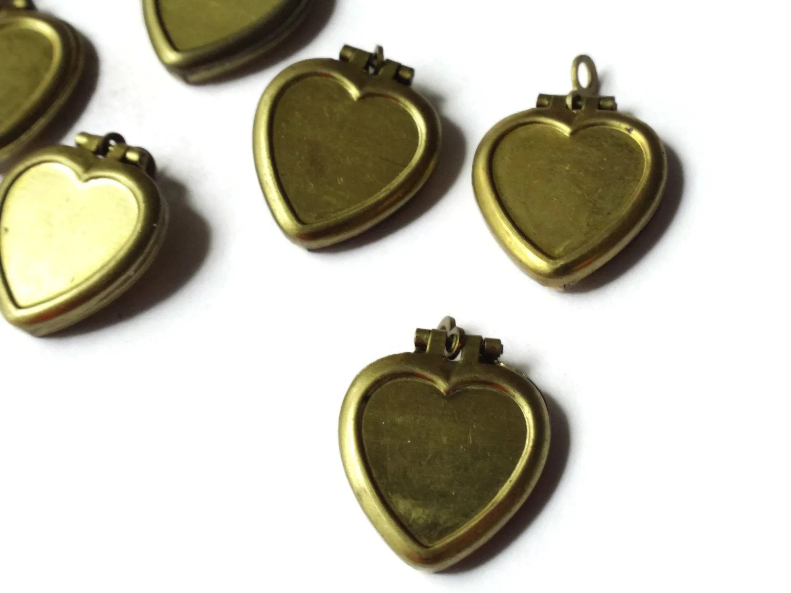 6 16mm Heart Vintage Brass Locket Top Opening Locket with Loop