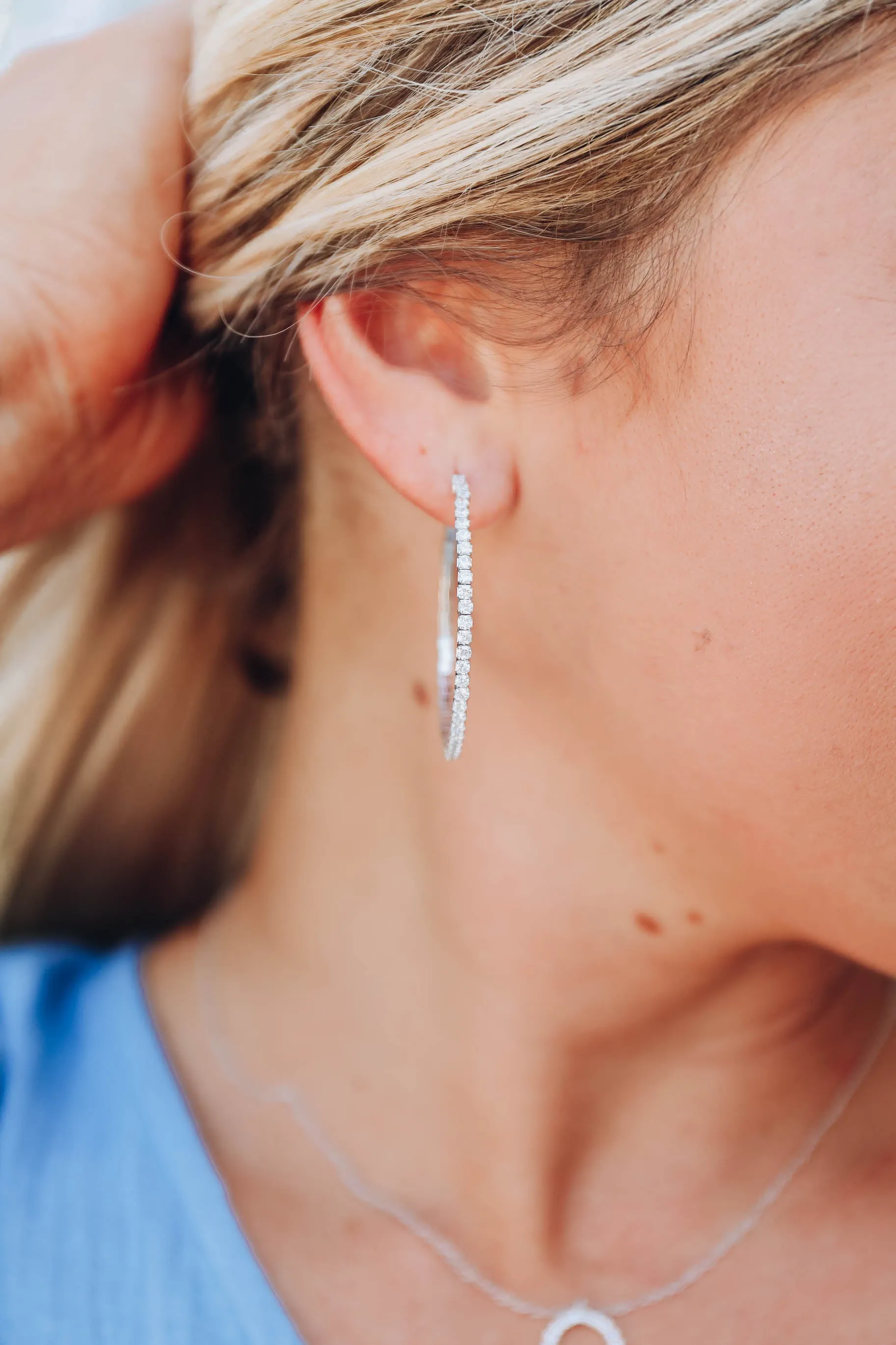 Allesia Hoop Earrings