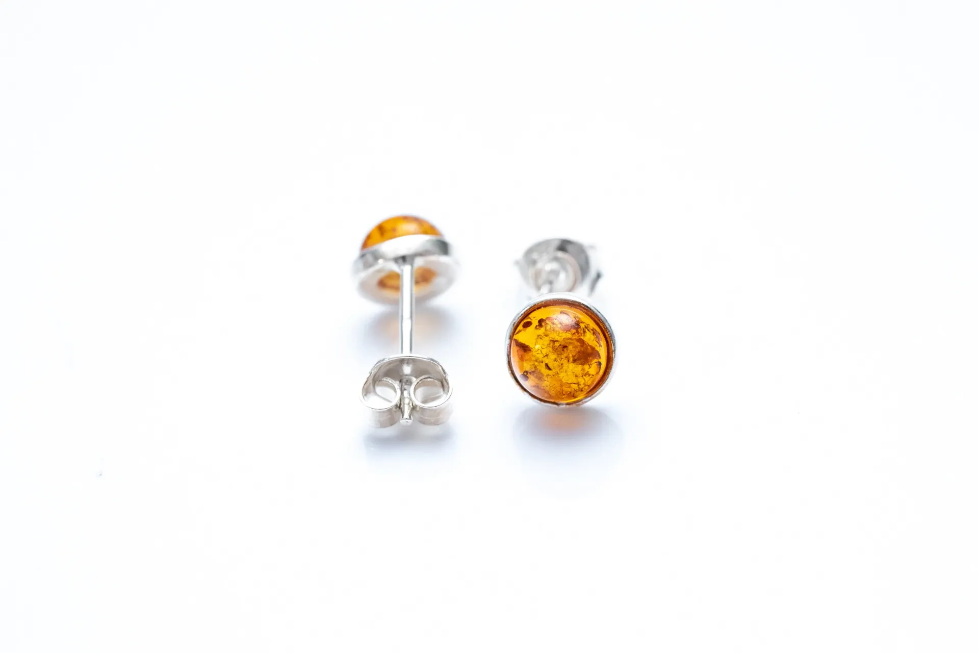 ESSENTIALS Mini Amber Stud Earrings - Minimalistic & Modern Jewelry Must-Have