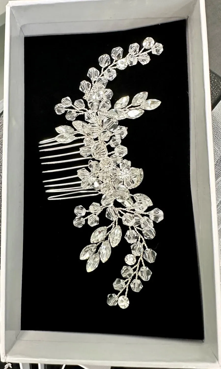 Freya - Pretty Silver Sparkling Crystal Bridal Comb