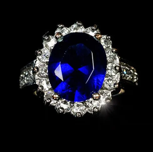 Kate Royal Sapphire Oval Halo Engagement Ring | 7ct