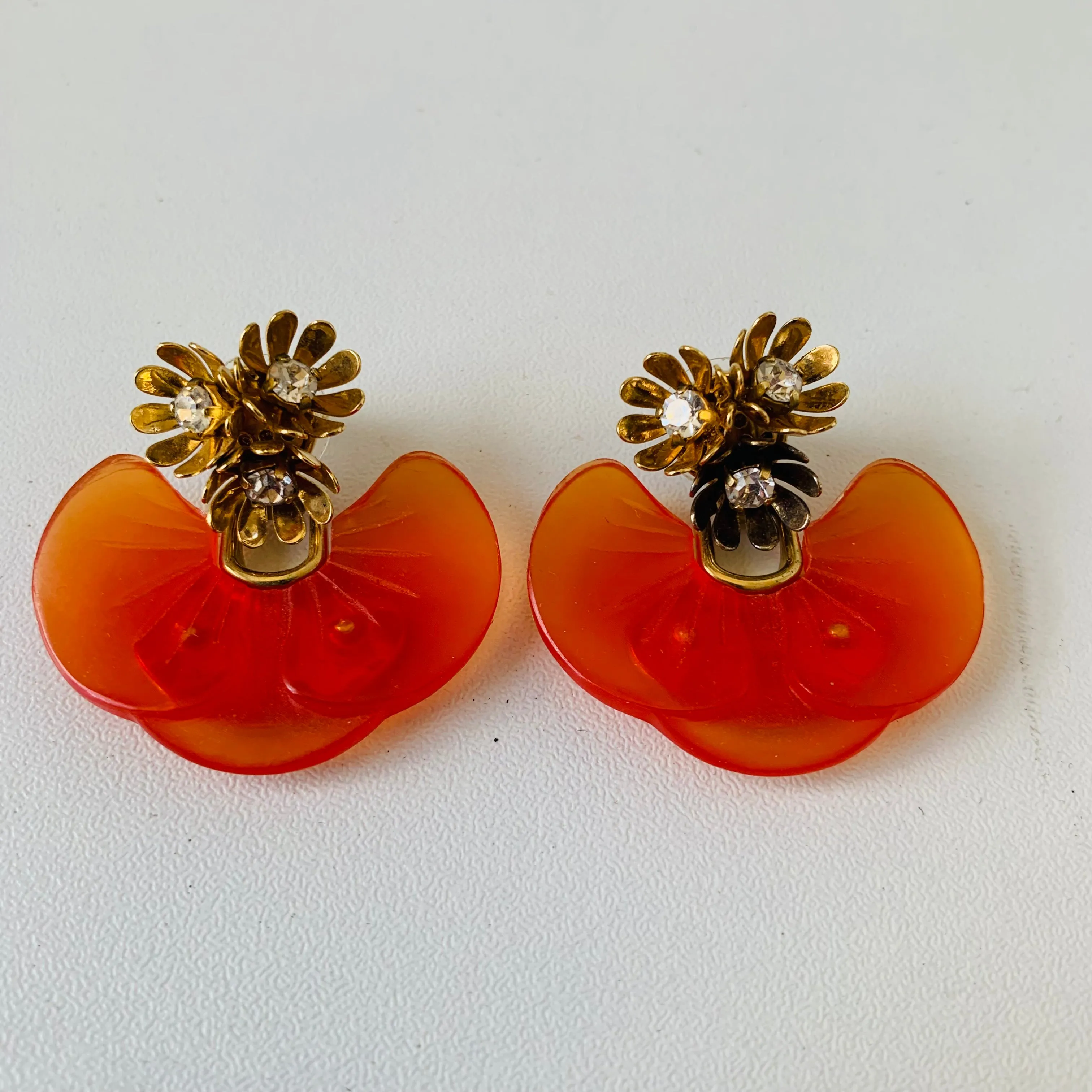 Lele Sadoughi Amber Island Pierced Earrings