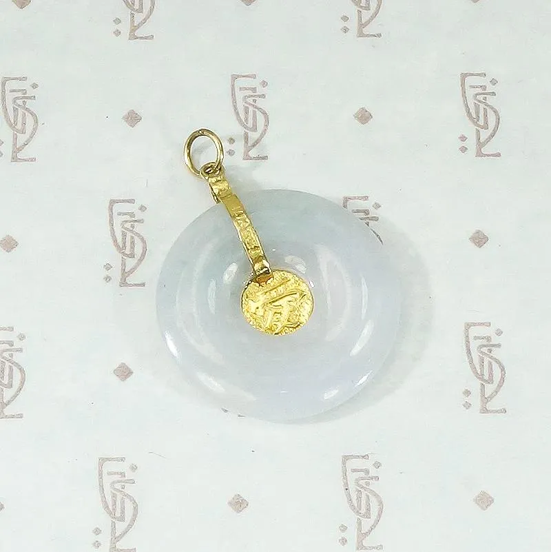 Lovely Translucent Lavender Jade Pendant in Gold