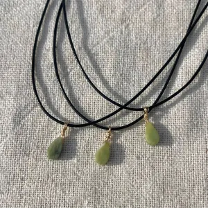 Mini Teardrop Pendant - Jade