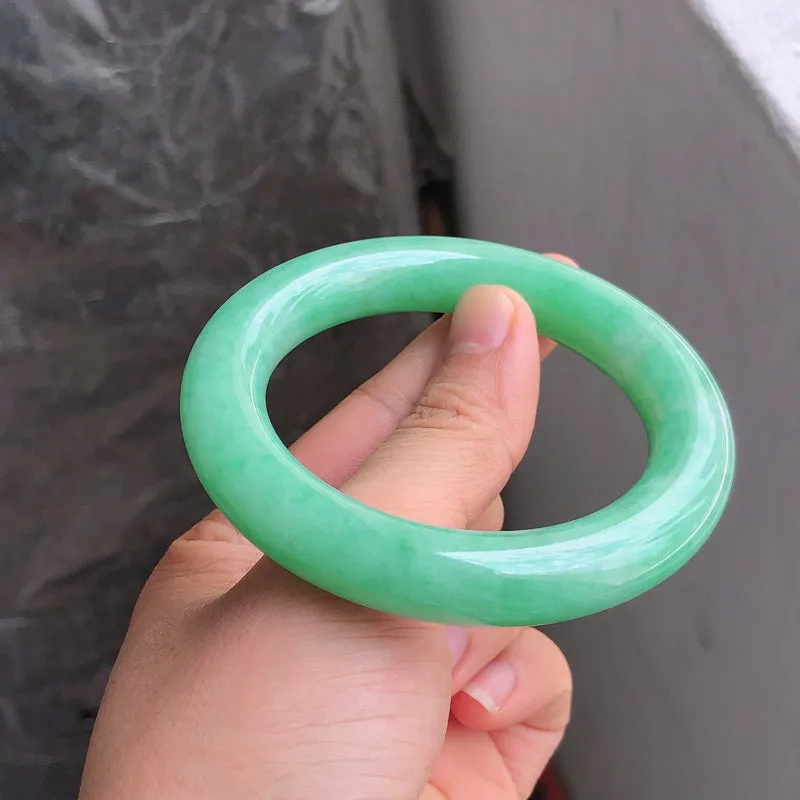 Natural Jade Bangle Jadeite Bangle Internal Diameter 55.8mm NBE077