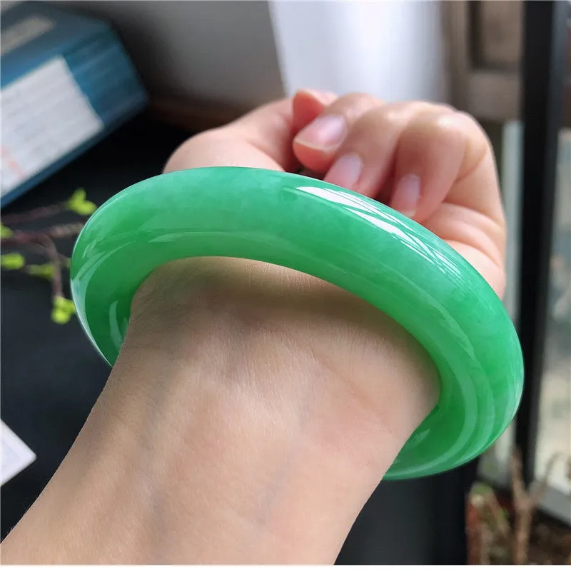 Natural Jade Bangle Jadeite Bangle Internal Diameter 58.2mm W5032214