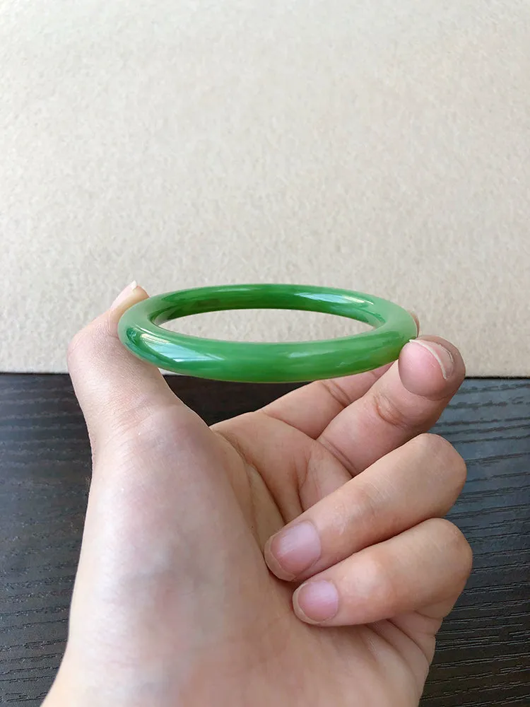 Natural Jade Bangle Nephrite Bangle Internal Diameter 52.7mm NBE019