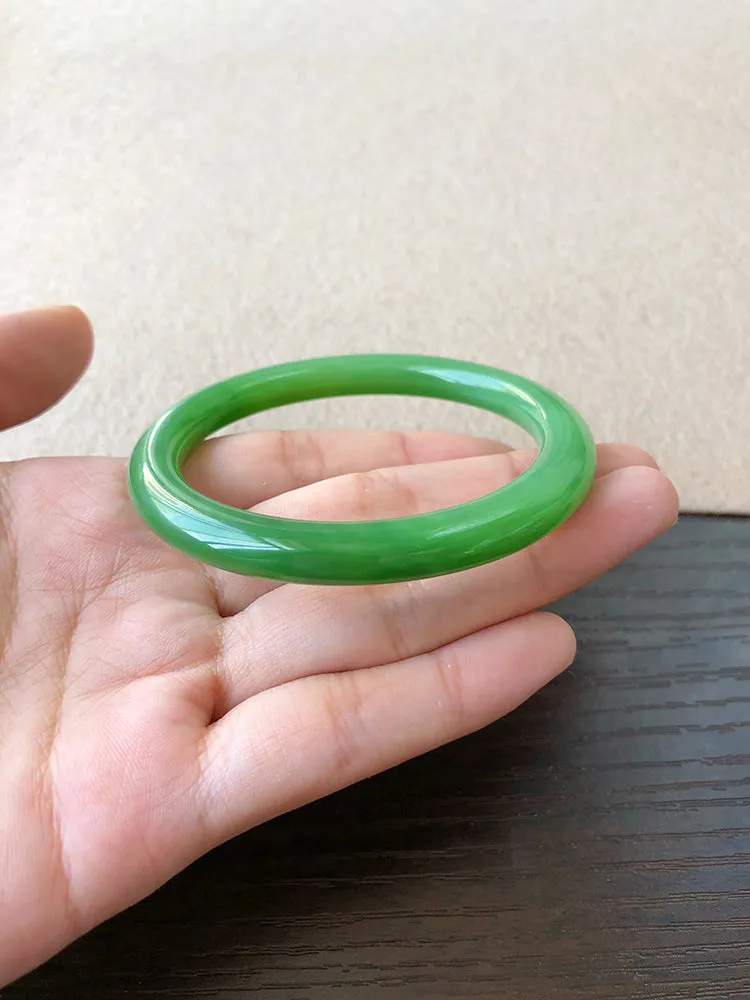 Natural Jade Bangle Nephrite Bangle Internal Diameter 52.7mm NBE019