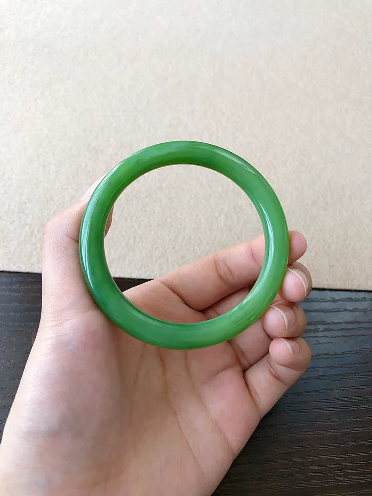 Natural Jade Bangle Nephrite Bangle Internal Diameter 52.7mm NBE019