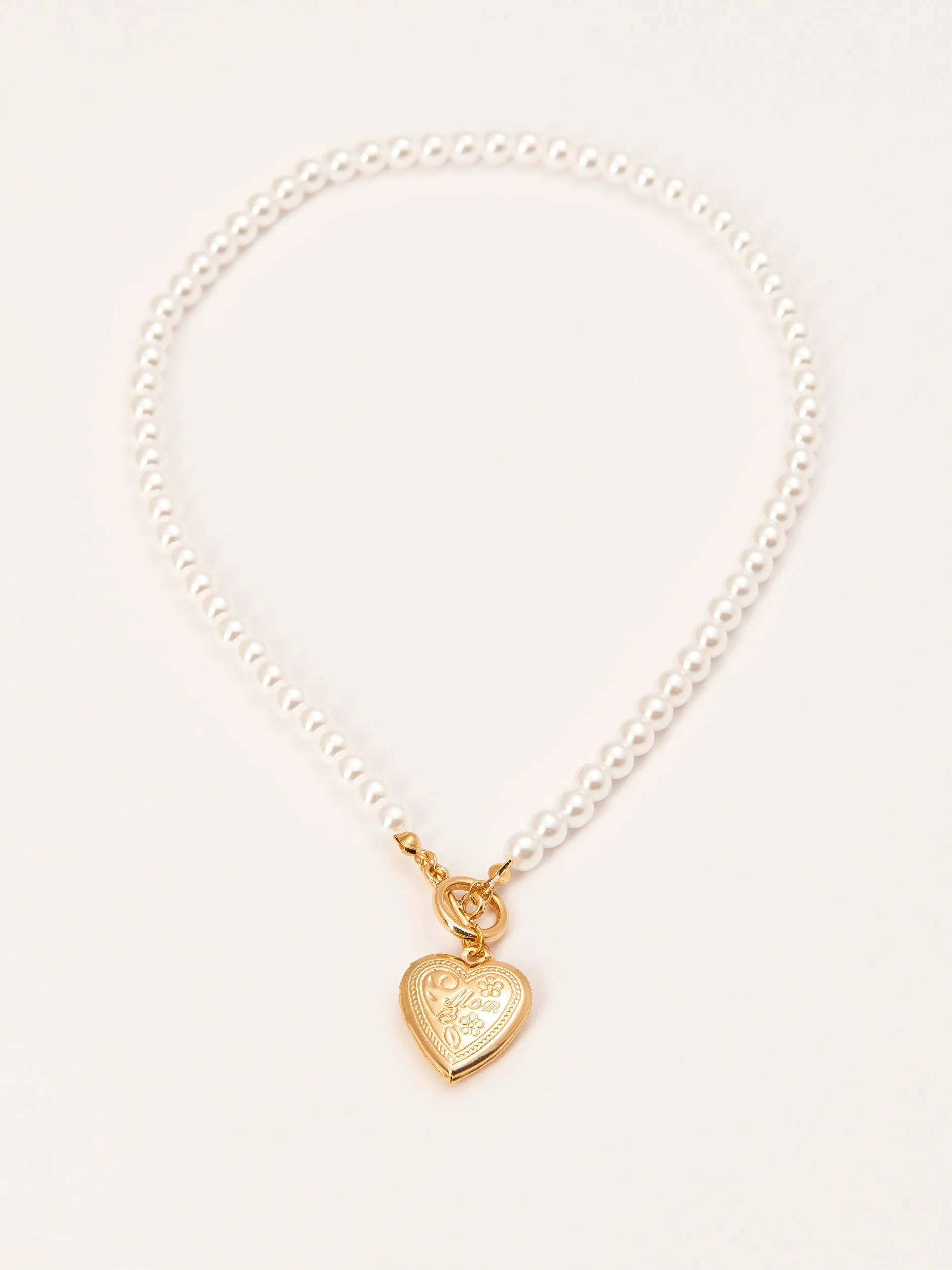 Regal Heart Necklace