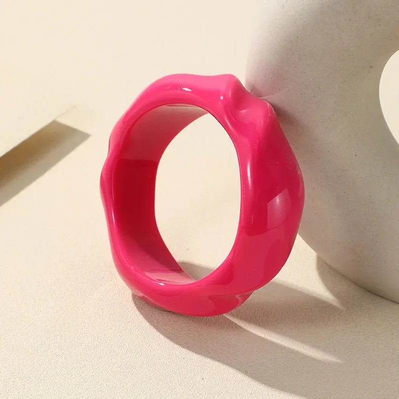 TEEK - Transparent Resin Round Bangle Bracelet