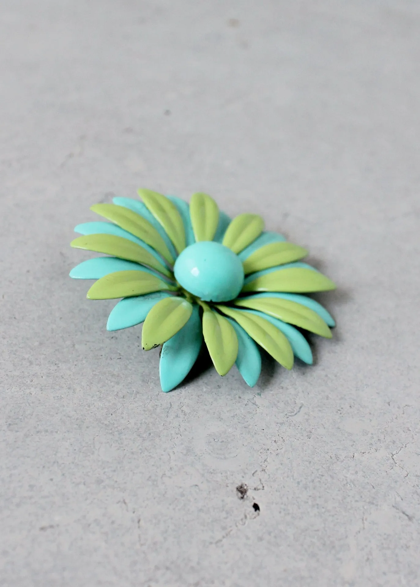 Vintage 1960s Large MOD Enameled Flower Hair Barrette