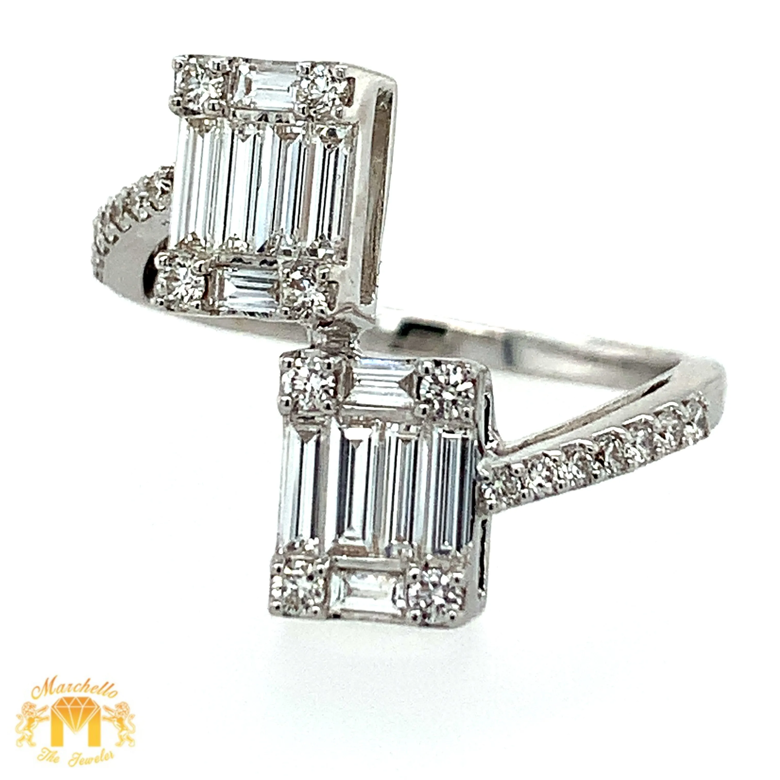 VVS/vs high clarity diamonds set in a 18k White Gold and Diamond Twin Squares Ladies Ring (large VVS baguettes)